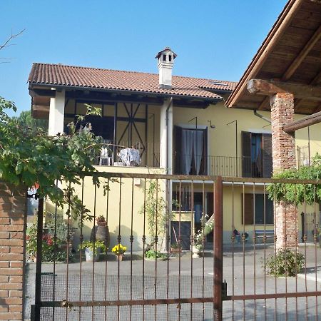 B&B A Casa Di Rosa Caselle Torinese Екстериор снимка